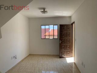 Sobrado Para Vender com 2 quartos no bairro Chácaras São José em Franco Da Rocha