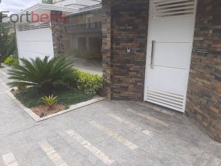 Casa de Condomínio Para Vender com 3 quartos 1 suítes no bairro Nova Caieiras em Caieiras