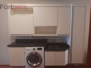 Casa de Condomínio Para Vender com 3 quartos 1 suítes no bairro Nova Caieiras em Caieiras