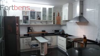 Casa de Condomínio Para Vender com 3 quartos 1 suítes no bairro Nova Caieiras em Caieiras