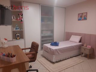 Casa de Condomínio Para Vender com 3 quartos 1 suítes no bairro Nova Caieiras em Caieiras