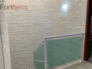 Sobrado Para Vender com 4 quartos 1 suítes no bairro Nova Caieiras em Caieiras