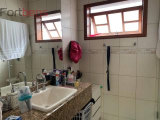 Sobrado Para Vender com 4 quartos 1 suítes no bairro Nova Caieiras em Caieiras