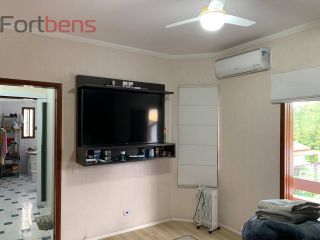 Sobrado Para Vender com 4 quartos 1 suítes no bairro Nova Caieiras em Caieiras