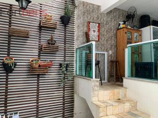 Sobrado Para Vender com 4 quartos 1 suítes no bairro Nova Caieiras em Caieiras