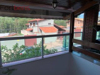 Sobrado Para Vender com 4 quartos 1 suítes no bairro Nova Caieiras em Caieiras