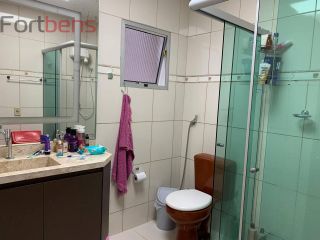 Sobrado Para Vender com 2 quartos no bairro Nova Era em Caieiras