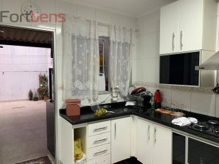 Sobrado Para Vender com 2 quartos no bairro Nova Era em Caieiras