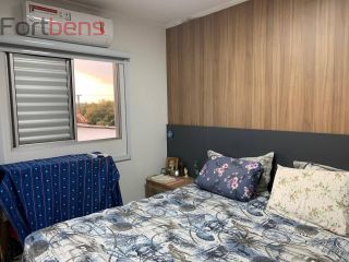 Sobrado Para Vender com 2 quartos no bairro Nova Era em Caieiras