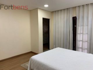 Casa Para Vender com 4 quartos 1 suítes no bairro Região Central em Caieiras