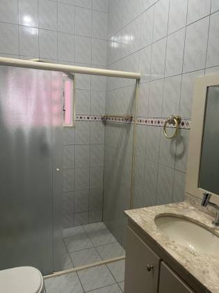 Casa Para Vender com 3 quartos 1 suítes no bairro Laranjeiras em Caieiras