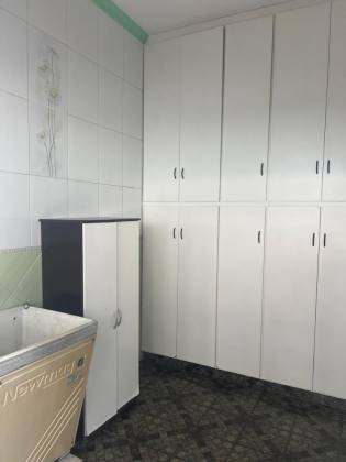 Casa Para Vender com 3 quartos 1 suítes no bairro Laranjeiras em Caieiras