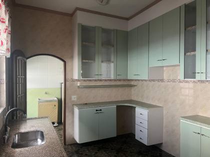 Casa Para Vender com 3 quartos 1 suítes no bairro Laranjeiras em Caieiras