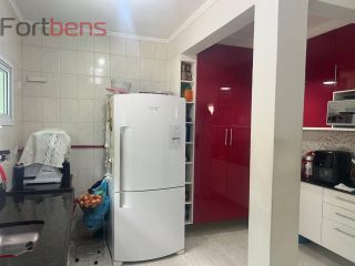 Casa de Condomínio Para Vender com 3 quartos 1 suítes no bairro Nova Caieiras em Caieiras