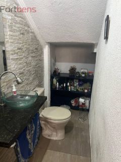 Casa de Condomínio Para Vender com 3 quartos 1 suítes no bairro Nova Caieiras em Caieiras