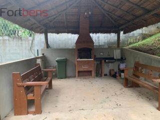 Apartamento Para Vender com 2 quartos no bairro Região Central em Caieiras