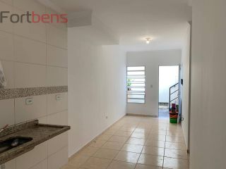 Casa Para Vender com 2 quartos no bairro Jardim São João em Francisco Morato