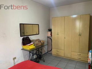 Sobrado Para Vender com 4 quartos no bairro Vila Maggi em Franco Da Rocha