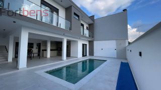 Casa de Condomínio Para Vender com 4 quartos 3 suítes no bairro Nova Caieiras em Caieiras