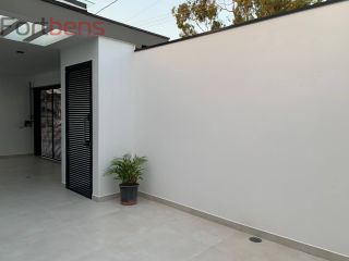 Casa de Condomínio Para Vender com 4 quartos 3 suítes no bairro Nova Caieiras em Caieiras