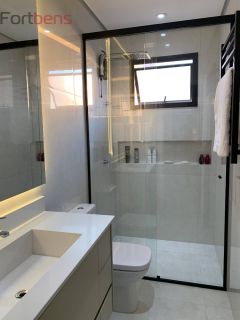 Casa de Condomínio Para Vender com 4 quartos 3 suítes no bairro Nova Caieiras em Caieiras