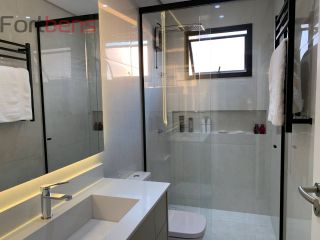 Casa de Condomínio Para Vender com 4 quartos 3 suítes no bairro Nova Caieiras em Caieiras