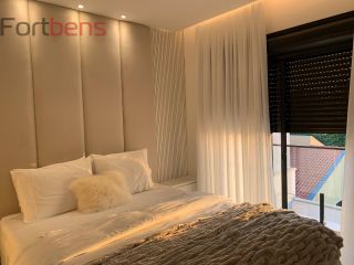 Casa de Condomínio Para Vender com 4 quartos 3 suítes no bairro Nova Caieiras em Caieiras