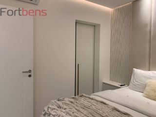 Casa de Condomínio Para Vender com 4 quartos 3 suítes no bairro Nova Caieiras em Caieiras