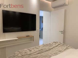 Casa de Condomínio Para Vender com 4 quartos 3 suítes no bairro Nova Caieiras em Caieiras