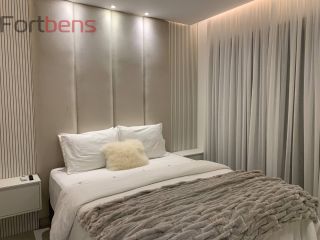 Casa de Condomínio Para Vender com 4 quartos 3 suítes no bairro Nova Caieiras em Caieiras