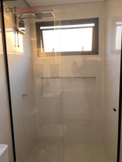 Casa de Condomínio Para Vender com 4 quartos 3 suítes no bairro Nova Caieiras em Caieiras