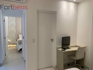 Casa de Condomínio Para Vender com 4 quartos 3 suítes no bairro Nova Caieiras em Caieiras