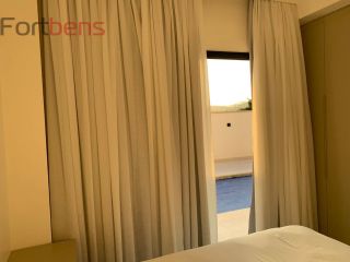 Casa de Condomínio Para Vender com 4 quartos 3 suítes no bairro Nova Caieiras em Caieiras