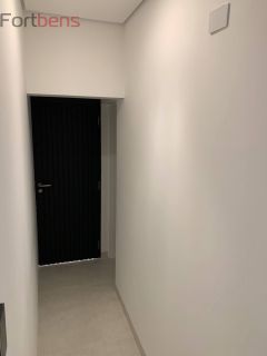 Casa de Condomínio Para Vender com 4 quartos 3 suítes no bairro Nova Caieiras em Caieiras