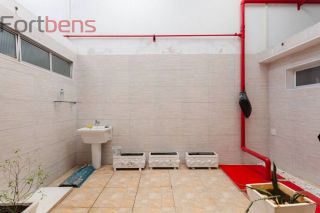 Prédio / Edifício Inteiro Comercial Para Alugar com 15 Salas no bairro Região Central em Caieiras