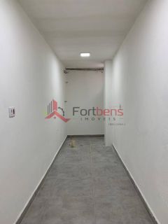 Galpão / Depósito / Armazém Para Alugar no bairro Região Central em Caieiras