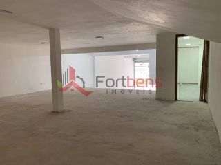 Galpão / Depósito / Armazém Para Alugar no bairro Região Central em Caieiras