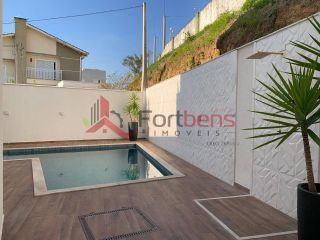 Casa de Condomínio Para Vender com 3 quartos 1 suítes no bairro Villa Verde em Franco Da Rocha