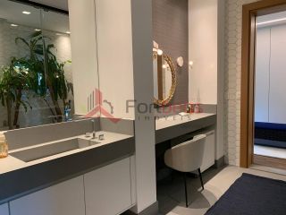 Casa Alto Padrão Para Vender com 2 quartos 2 suítes no bairro Alpes de Caieiras em Caieiras