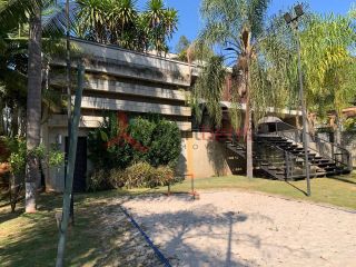 Casa Alto Padrão Para Vender com 2 quartos 2 suítes no bairro Alpes de Caieiras em Caieiras