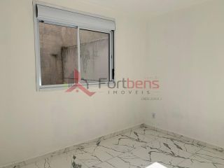 Apartamento Para Vender com 2 quartos no bairro Chácaras das Colinas em Franco Da Rocha