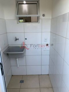 Sobrado Para Vender com 2 quartos no bairro Estância Lago Azul em Franco Da Rocha