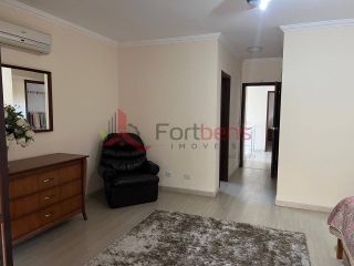 Sobrado Para Vender com 7 quartos 5 suítes no bairro Jardim dos Lagos em Franco Da Rocha