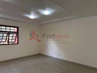 Sobrado Para Vender com 7 quartos 5 suítes no bairro Jardim dos Lagos em Franco Da Rocha