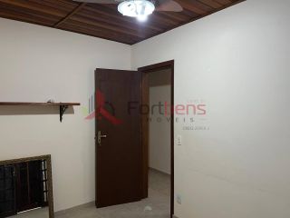 Sobrado Para Vender com 7 quartos 5 suítes no bairro Jardim dos Lagos em Franco Da Rocha