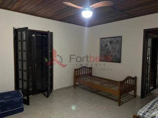 Sobrado Para Vender com 7 quartos 5 suítes no bairro Jardim dos Lagos em Franco Da Rocha