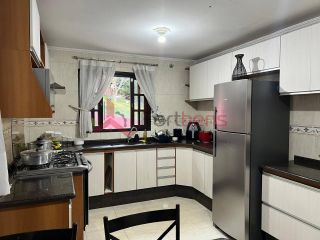 Sobrado Para Vender com 7 quartos 5 suítes no bairro Jardim dos Lagos em Franco Da Rocha