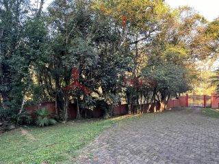 Sobrado Para Vender com 7 quartos 5 suítes no bairro Jardim dos Lagos em Franco Da Rocha