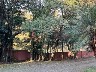 Sobrado Para Vender com 7 quartos 5 suítes no bairro Jardim dos Lagos em Franco Da Rocha