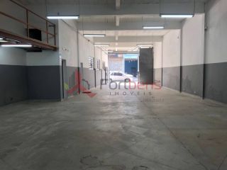 Galpão / Depósito / Armazém Para Alugar no bairro Vera Tereza em Caieiras